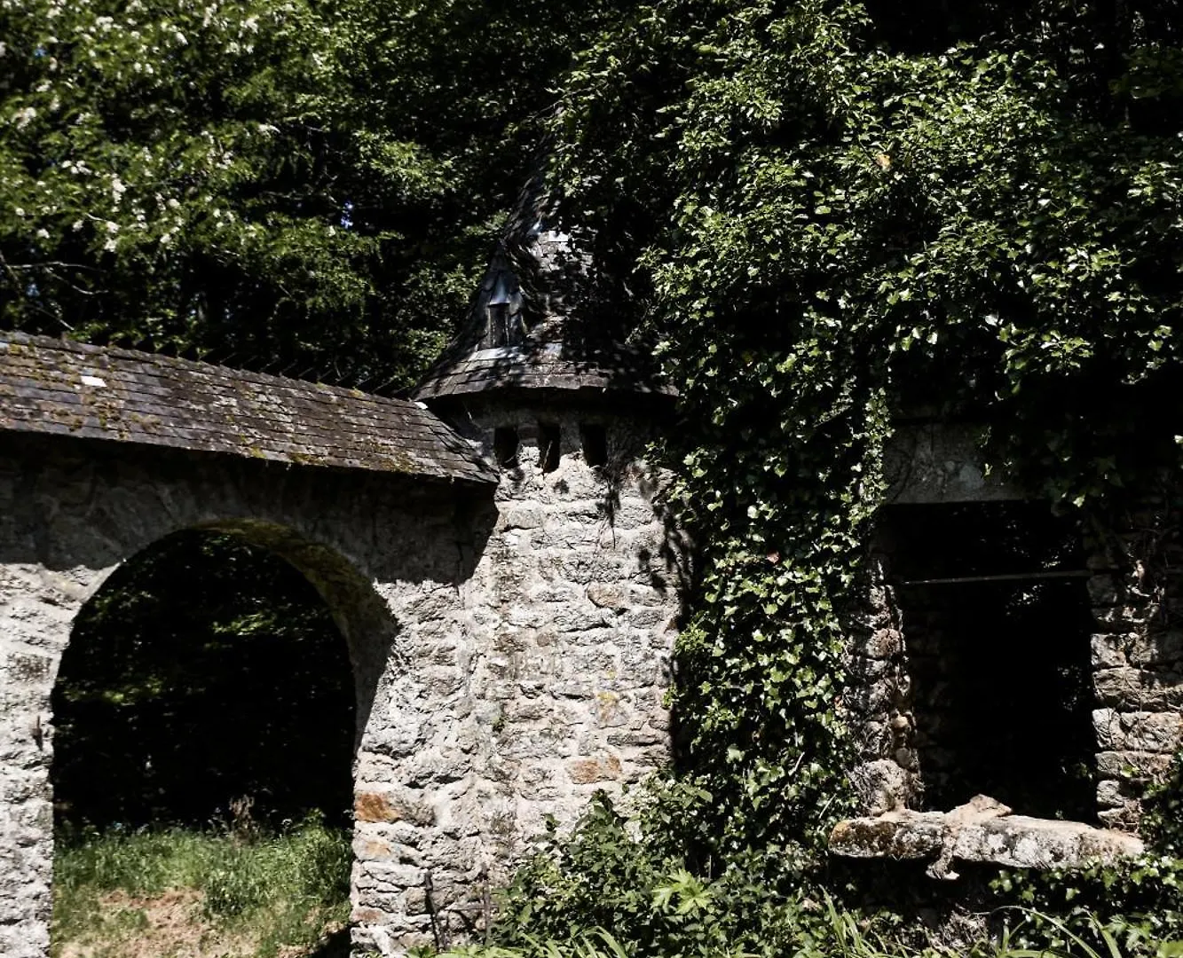 Le Manoir De Menglieu Bed and Breakfast Treffléan